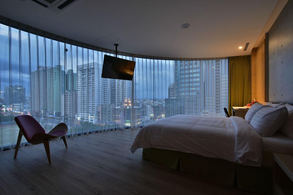 Hotel R14 Kaohsiung Exterior photo